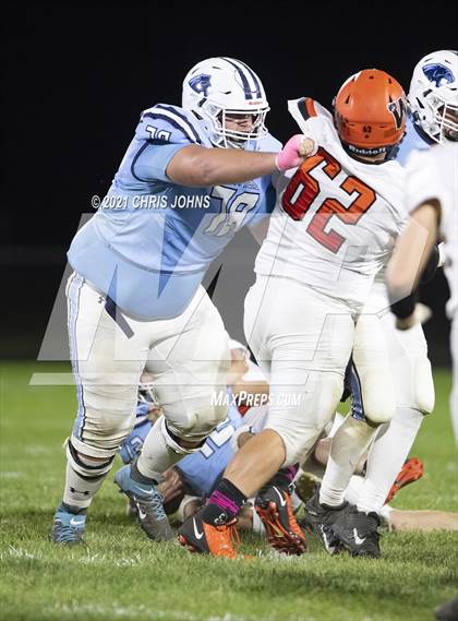 Thumbnail 2 in Waterloo @ Jerseyville photogallery.