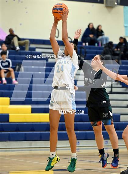 Thumbnail 3 in Rodriguez vs. Center (Rumble on the River) photogallery.