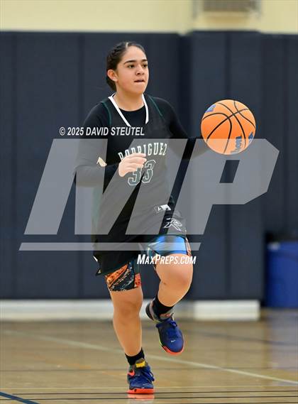 Thumbnail 3 in Rodriguez vs. Center (Rumble on the River) photogallery.