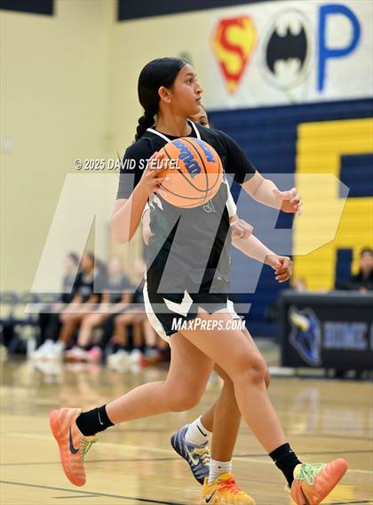 Thumbnail 3 in Rodriguez vs. Center (Rumble on the River) photogallery.