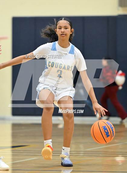 Thumbnail 1 in Rodriguez vs. Center (Rumble on the River) photogallery.