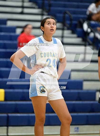 Thumbnail 2 in Rodriguez vs. Center (Rumble on the River) photogallery.