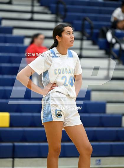 Thumbnail 1 in Rodriguez vs. Center (Rumble on the River) photogallery.