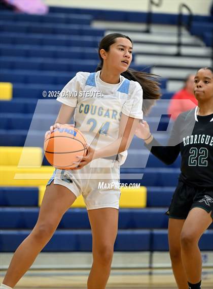 Thumbnail 2 in Rodriguez vs. Center (Rumble on the River) photogallery.