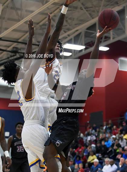 Thumbnail 2 in Jemison vs. Sparkman photogallery.