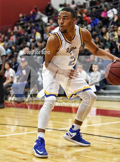 Thumbnail 2 in Jemison vs. Sparkman photogallery.