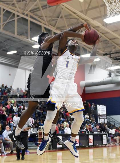 Thumbnail 3 in Jemison vs. Sparkman photogallery.