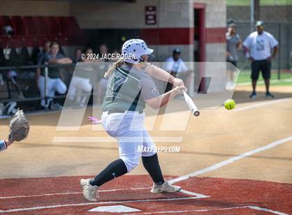 Thumbnail 3 in Kirbyville vs. Hemphill photogallery.
