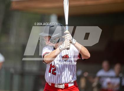 Thumbnail 3 in Kirbyville vs. Hemphill photogallery.