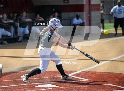 Thumbnail 2 in Kirbyville vs. Hemphill photogallery.