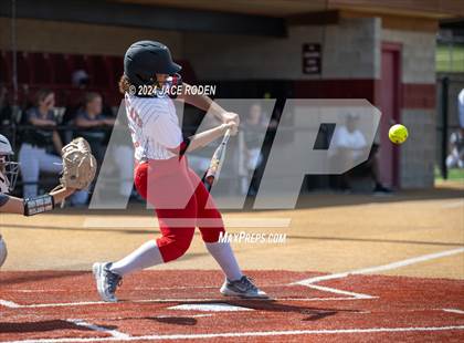 Thumbnail 3 in Kirbyville vs. Hemphill photogallery.