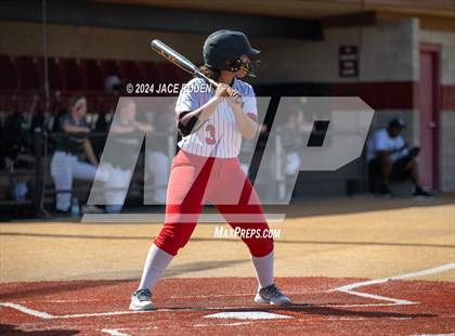 Thumbnail 2 in Kirbyville vs. Hemphill photogallery.