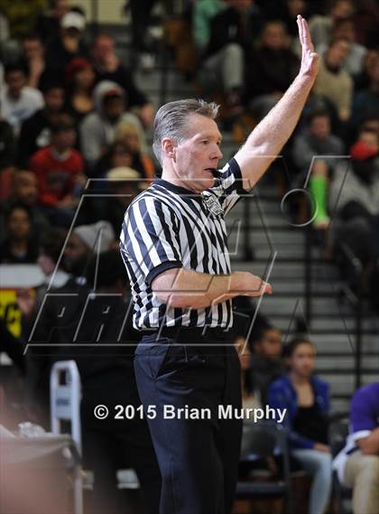 Thumbnail 1 in DeMatha vs. Garfield (Les Schwab Invitational) photogallery.