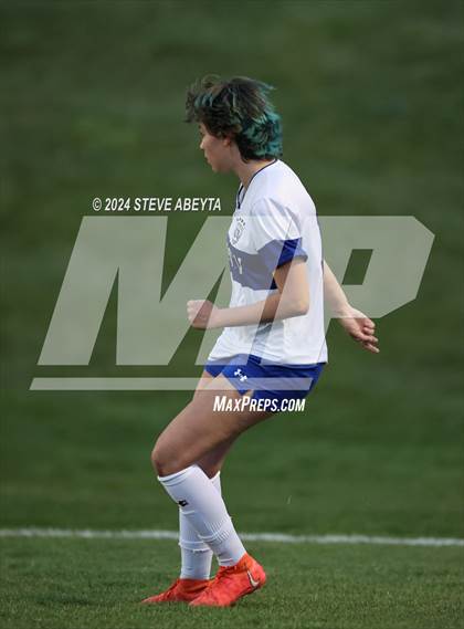 Thumbnail 3 in Ralston Valley vs. Grandview (CHSAA 5A Quarterfinals) photogallery.