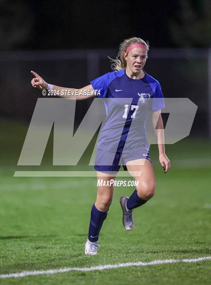 Thumbnail 3 in Ralston Valley vs. Grandview (CHSAA 5A Quarterfinals) photogallery.