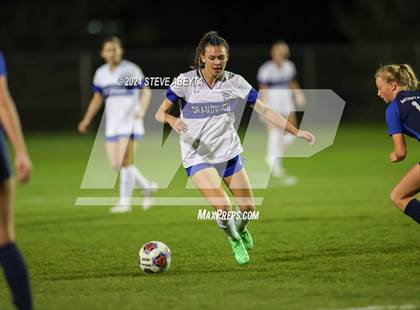 Thumbnail 3 in Ralston Valley vs. Grandview (CHSAA 5A Quarterfinals) photogallery.