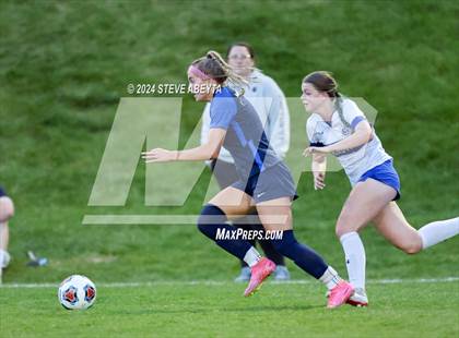 Thumbnail 1 in Ralston Valley vs. Grandview (CHSAA 5A Quarterfinals) photogallery.