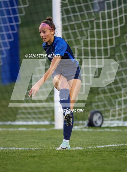 Thumbnail 1 in Ralston Valley vs. Grandview (CHSAA 5A Quarterfinals) photogallery.
