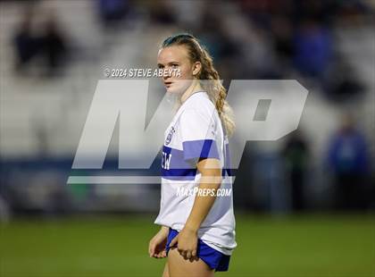 Thumbnail 3 in Ralston Valley vs. Grandview (CHSAA 5A Quarterfinals) photogallery.