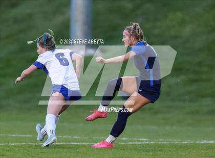 Thumbnail 2 in Ralston Valley vs. Grandview (CHSAA 5A Quarterfinals) photogallery.