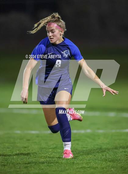 Thumbnail 2 in Ralston Valley vs. Grandview (CHSAA 5A Quarterfinals) photogallery.