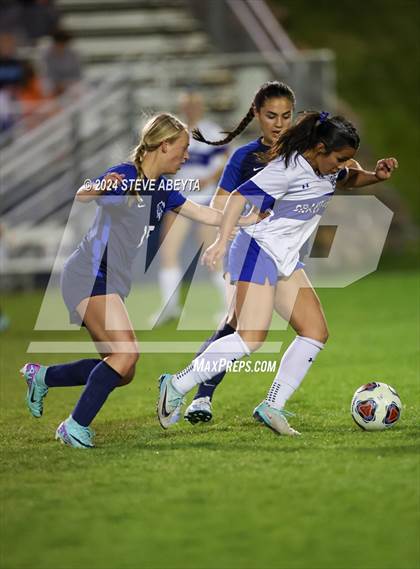Thumbnail 1 in Ralston Valley vs. Grandview (CHSAA 5A Quarterfinals) photogallery.