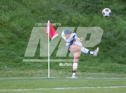 Thumbnail 1 in Ralston Valley vs. Grandview (CHSAA 5A Quarterfinals) photogallery.