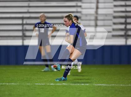 Thumbnail 3 in Ralston Valley vs. Grandview (CHSAA 5A Quarterfinals) photogallery.