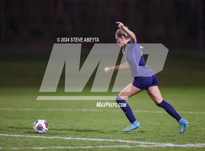 Thumbnail 2 in Ralston Valley vs. Grandview (CHSAA 5A Quarterfinals) photogallery.