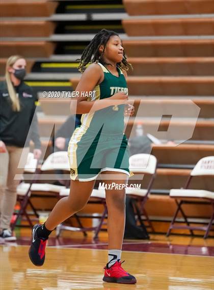Thumbnail 3 in Indianapolis Crispus Attucks @ Danville photogallery.