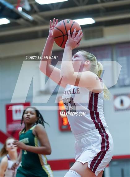 Thumbnail 3 in Indianapolis Crispus Attucks @ Danville photogallery.