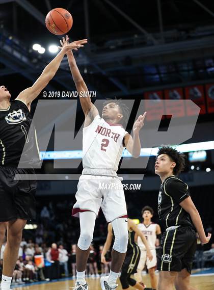 Thumbnail 1 in Chrisman vs. Lee's Summit North (MSHSAA Class 5 Quarterfinal) photogallery.