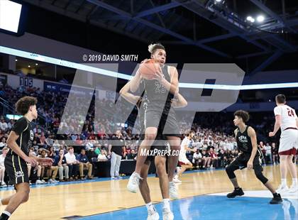 Thumbnail 2 in Chrisman vs. Lee's Summit North (MSHSAA Class 5 Quarterfinal) photogallery.