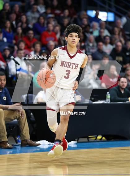 Thumbnail 3 in Chrisman vs. Lee's Summit North (MSHSAA Class 5 Quarterfinal) photogallery.