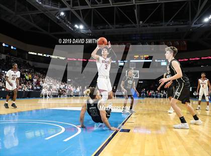 Thumbnail 2 in Chrisman vs. Lee's Summit North (MSHSAA Class 5 Quarterfinal) photogallery.