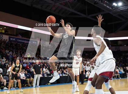 Thumbnail 1 in Chrisman vs. Lee's Summit North (MSHSAA Class 5 Quarterfinal) photogallery.