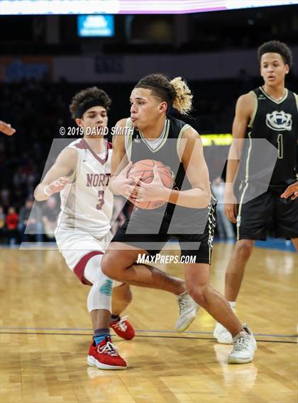 Thumbnail 1 in Chrisman vs. Lee's Summit North (MSHSAA Class 5 Quarterfinal) photogallery.