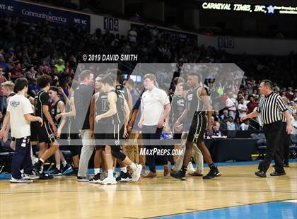 Thumbnail 2 in Chrisman vs. Lee's Summit North (MSHSAA Class 5 Quarterfinal) photogallery.