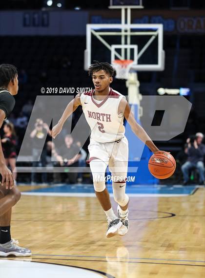 Thumbnail 1 in Chrisman vs. Lee's Summit North (MSHSAA Class 5 Quarterfinal) photogallery.