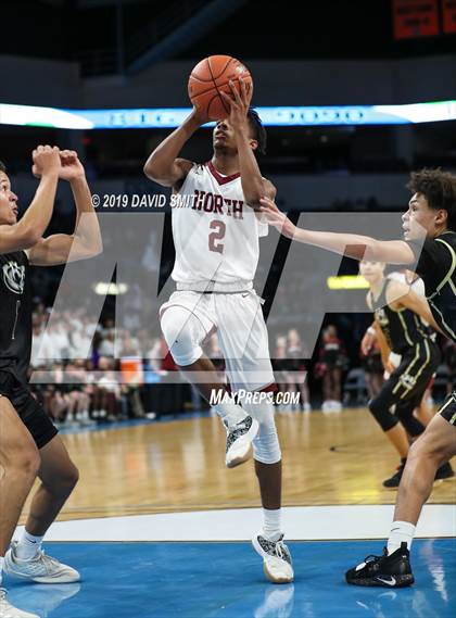 Thumbnail 2 in Chrisman vs. Lee's Summit North (MSHSAA Class 5 Quarterfinal) photogallery.