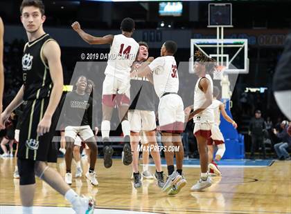 Thumbnail 2 in Chrisman vs. Lee's Summit North (MSHSAA Class 5 Quarterfinal) photogallery.