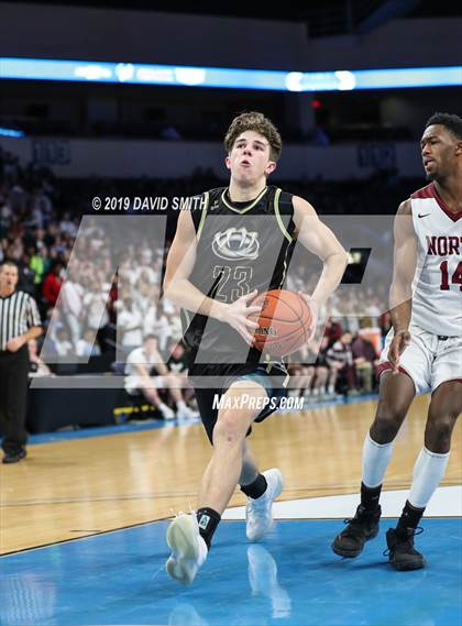 Thumbnail 3 in Chrisman vs. Lee's Summit North (MSHSAA Class 5 Quarterfinal) photogallery.