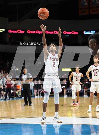 Thumbnail 3 in Chrisman vs. Lee's Summit North (MSHSAA Class 5 Quarterfinal) photogallery.