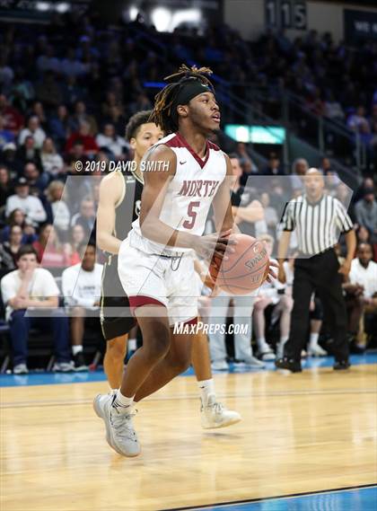 Thumbnail 3 in Chrisman vs. Lee's Summit North (MSHSAA Class 5 Quarterfinal) photogallery.