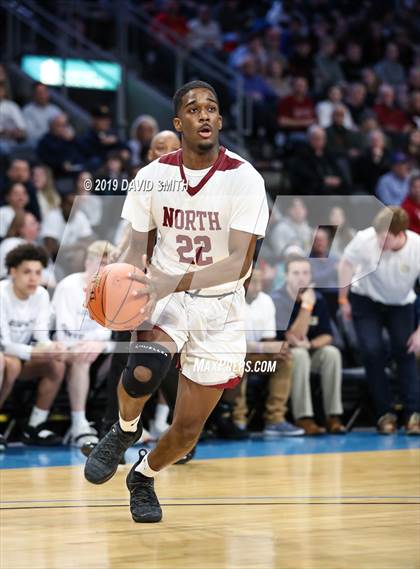 Thumbnail 2 in Chrisman vs. Lee's Summit North (MSHSAA Class 5 Quarterfinal) photogallery.