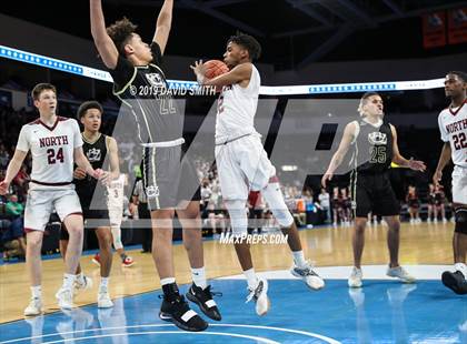 Thumbnail 1 in Chrisman vs. Lee's Summit North (MSHSAA Class 5 Quarterfinal) photogallery.