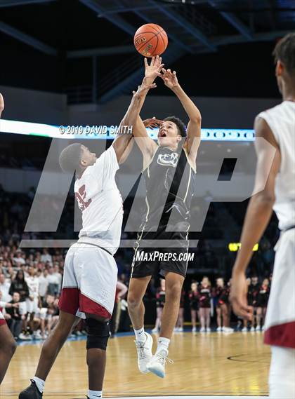 Thumbnail 1 in Chrisman vs. Lee's Summit North (MSHSAA Class 5 Quarterfinal) photogallery.