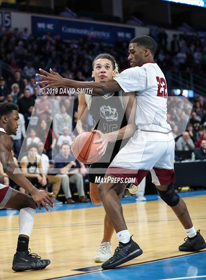 Thumbnail 2 in Chrisman vs. Lee's Summit North (MSHSAA Class 5 Quarterfinal) photogallery.