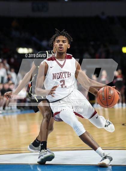 Thumbnail 3 in Chrisman vs. Lee's Summit North (MSHSAA Class 5 Quarterfinal) photogallery.