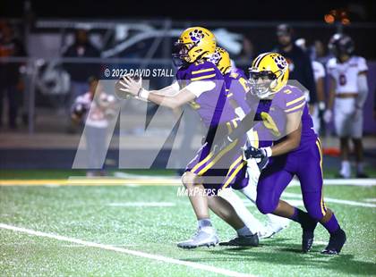 Thumbnail 1 in Gonzales @ La Grange photogallery.